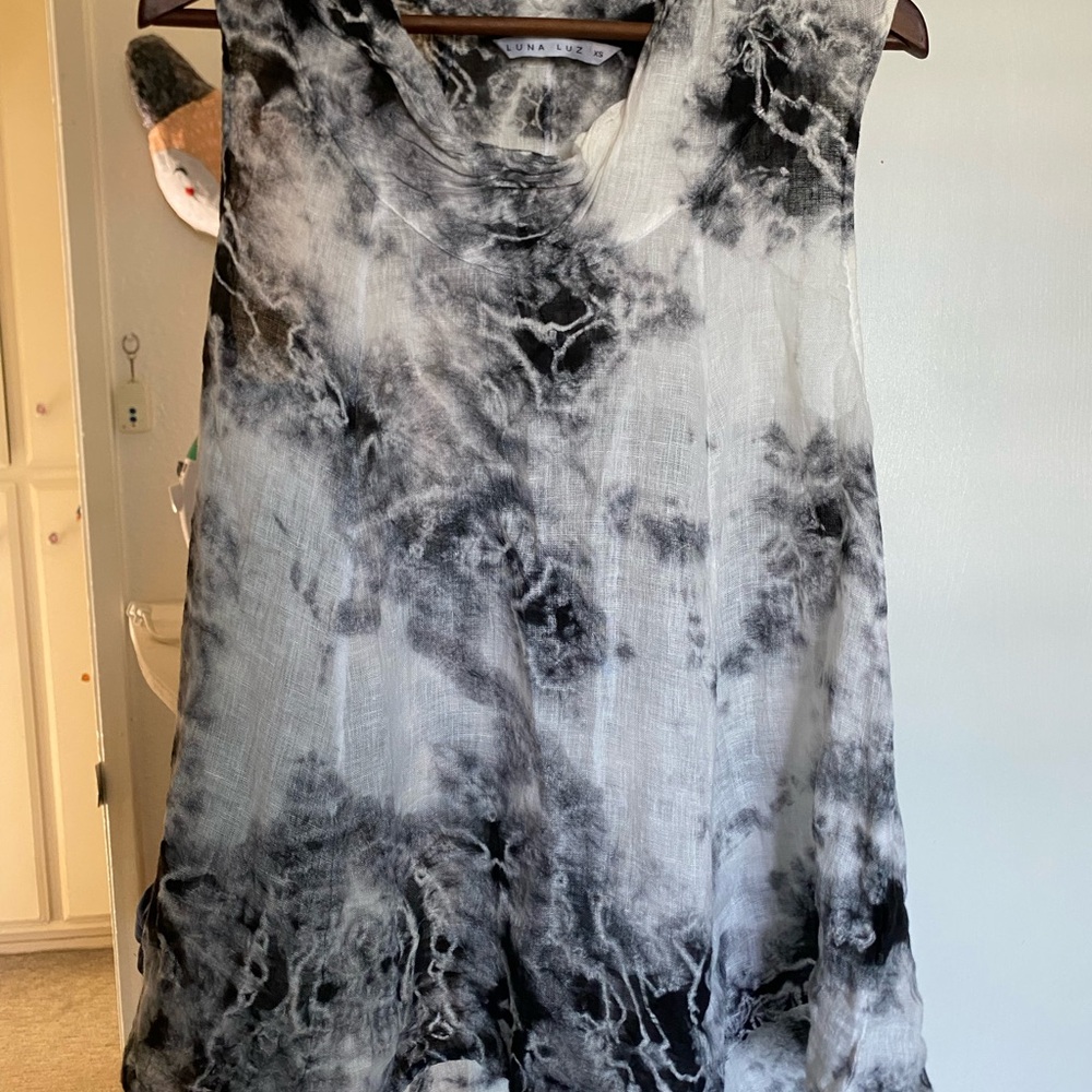 Elegant Black and White Women's Blouse